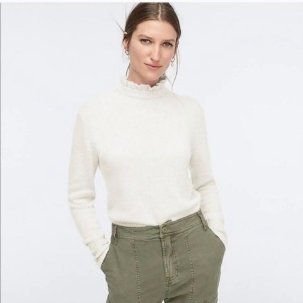 J.Crew Women’s Alpaca Blend Ruffle Turtleneck Cream Sweater Size Medium
